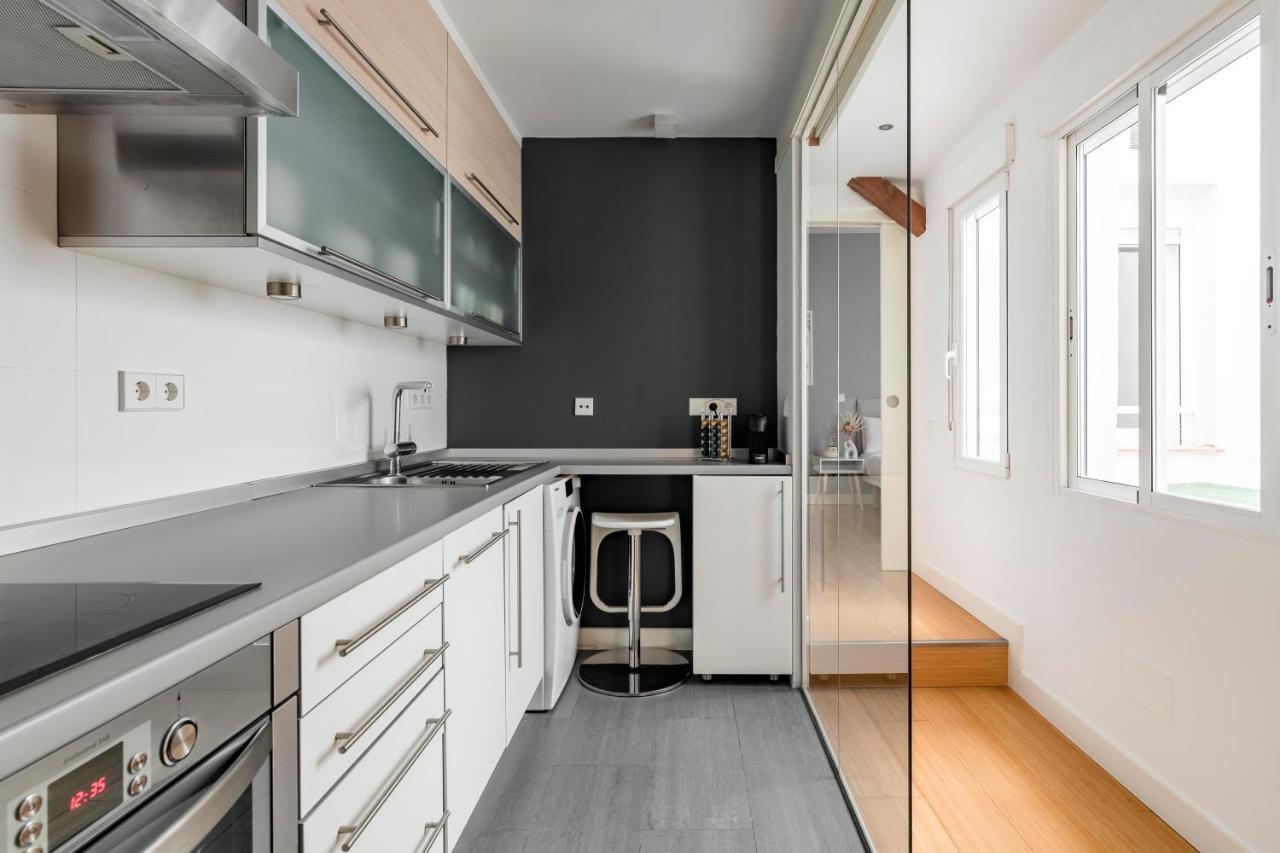 Charming Tirso De Molina III Lägenhet Madrid Exteriör bild