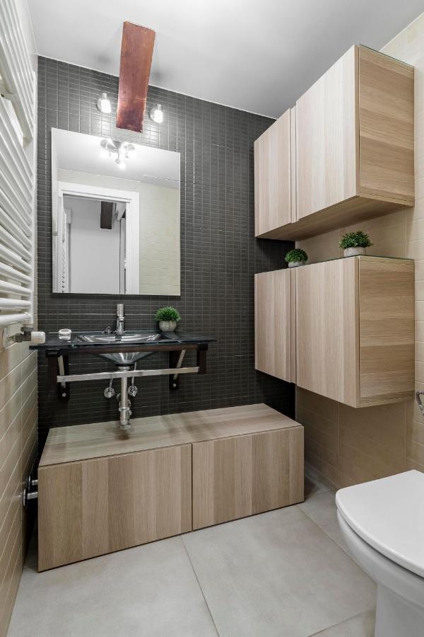 Charming Tirso De Molina III Lägenhet Madrid Exteriör bild