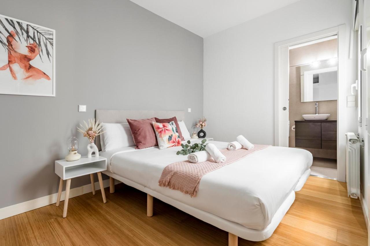 Charming Tirso De Molina III Lägenhet Madrid Exteriör bild